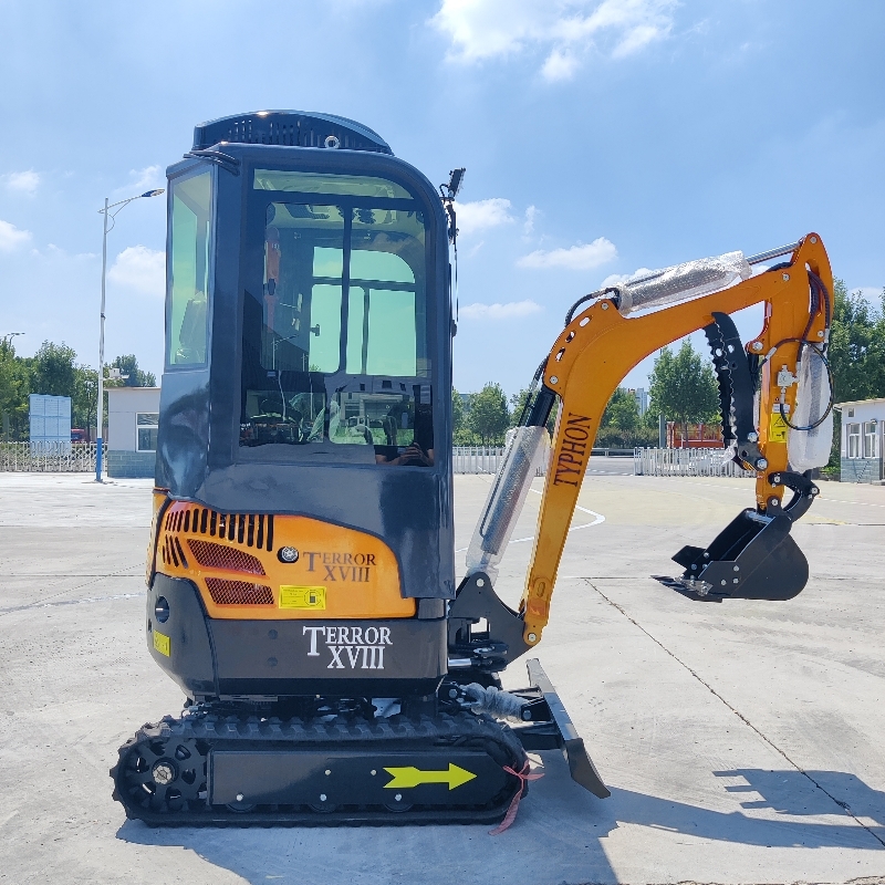 TERROR XVIII Prestige 2 Ton Mini Excavator KUBOTA Diesel Engine USA