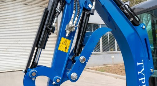18 FLEX PRO 1.8 Ton Mini Excavator USA with 12 attachments - Image 13