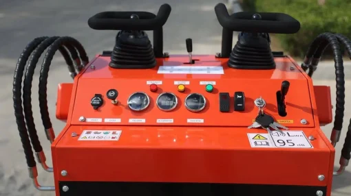 Skid Steer Loader Tracked 22.1 HP Honda EPA Gasoline Engine for Gardens, Farming - Image 5